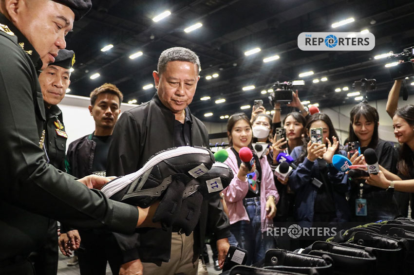 รมว. กลาโหม ตรวจเยี่ยมการเกณฑ์ทหาร นนทบุรี ย้ำ สิทธิประโยชน์เพียบ