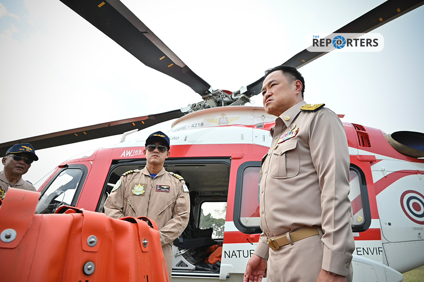 นายกฯ ให้กำลังใจ จนท.-ตรวจความพร้อมเฮลิคอปเตอร์ดับไฟป่า – รถวัดฝุ่น