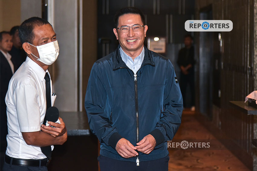 ‘พ.ต.อ.ภาคภูมิ‘ โผล่ขอเข้าฟังทนายความ ‘พล.ต.อ.สุรเชษฐ์’ โต้ปมคลิปเสียงคดีสินบนทองคำ